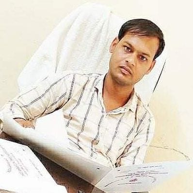 फोटो संख्या:61- गांव सीगड़ा के नजदीक डाली जा रही भूमिगत पाइप लाइन--संवाद