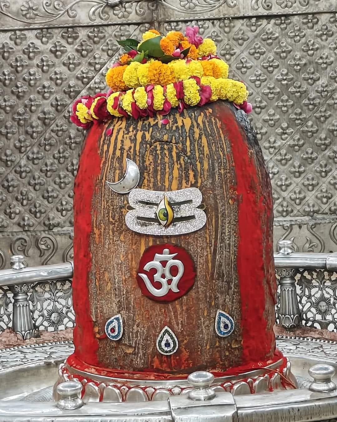 जानिए क्या है महाकाल भक्तो के लिए अच्छी खबर....महाकाल मंदिर की भस्म आरती दर्शन व्यवस्था मे अब क