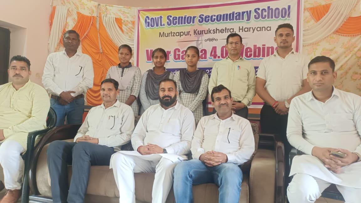 कुरुक्षेत्र। कला उत्सव के दौरान सामूहिक नृत्य की प्रस्तुति देती छात्राएं। संवाद कुरुक्षेत्र। कला उत्सव के दौरान सामूहिक नृत्य की प्रस्तुति देती छात्राएं। संवाद