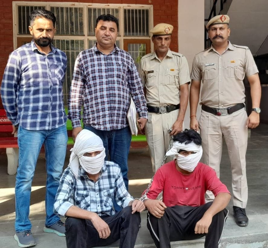 26जेएनडी06-पत्रकार वार्ता करते हुए डीएसपी अमित भाटिया। संवाद 26जेएनडी06-पत्रकार वार्ता करते हुए डीएसपी अमित भाटिया। संवाद