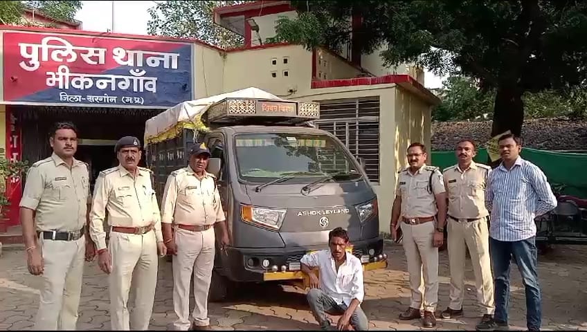 अनाज मंडी से चोरी गए सोयाबीन और टेंपो के साथ पकड़ाया आरोपी