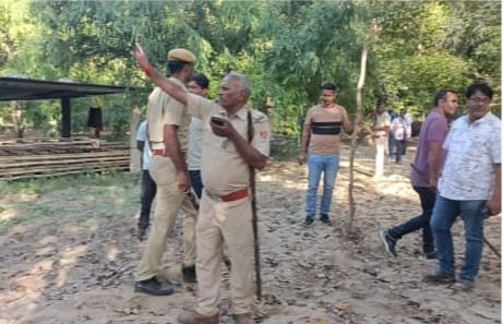 पैंथर ने किया युवक पर हमला