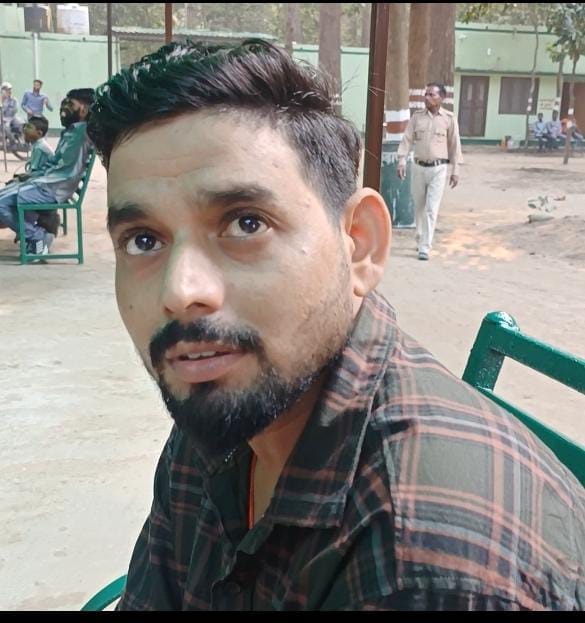 पीलीभीत टाइगर रिजर्व के मुस्तफाबाद गेस्ट हाउस पर हवन पूजन करते डीएम व जनप्रतिनिधि। संवाद पीलीभीत टाइगर रिजर्व के मुस्तफाबाद गेस्ट हाउस पर हवन पूजन करते डीएम व जनप्रतिनिधि। संवाद