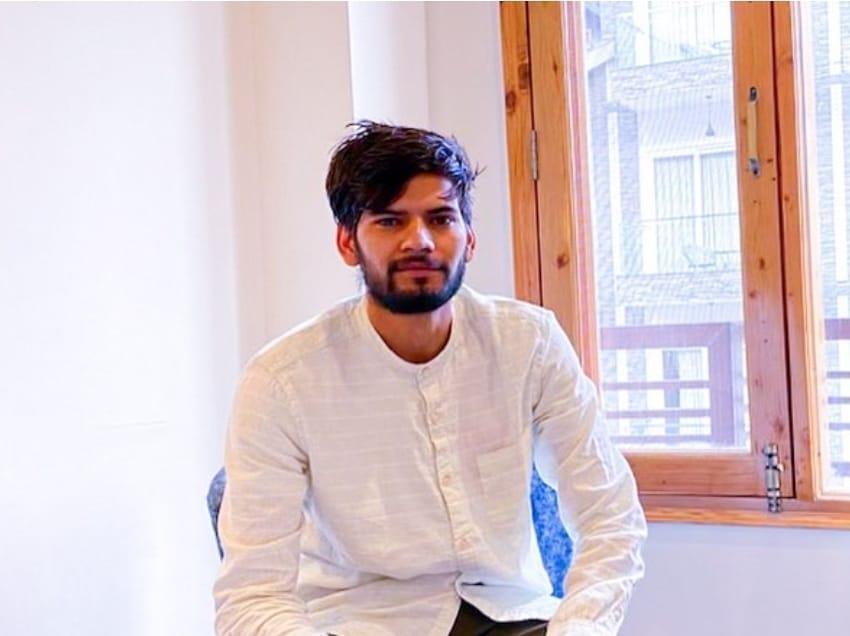 सजल दुकानदार। संवाद सजल दुकानदार। संवाद