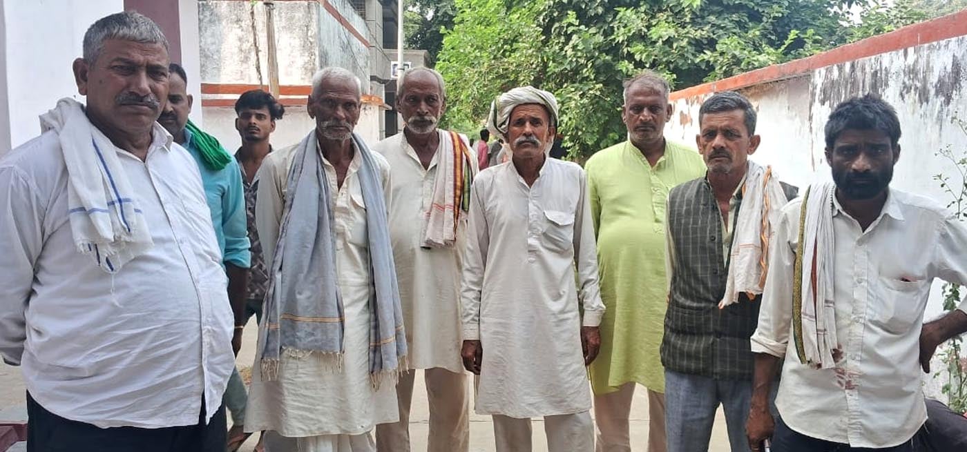 लोको पायलट अवनीश यादव की फाइल फोटो। लोको पायलट अवनीश यादव की फाइल फोटो।
