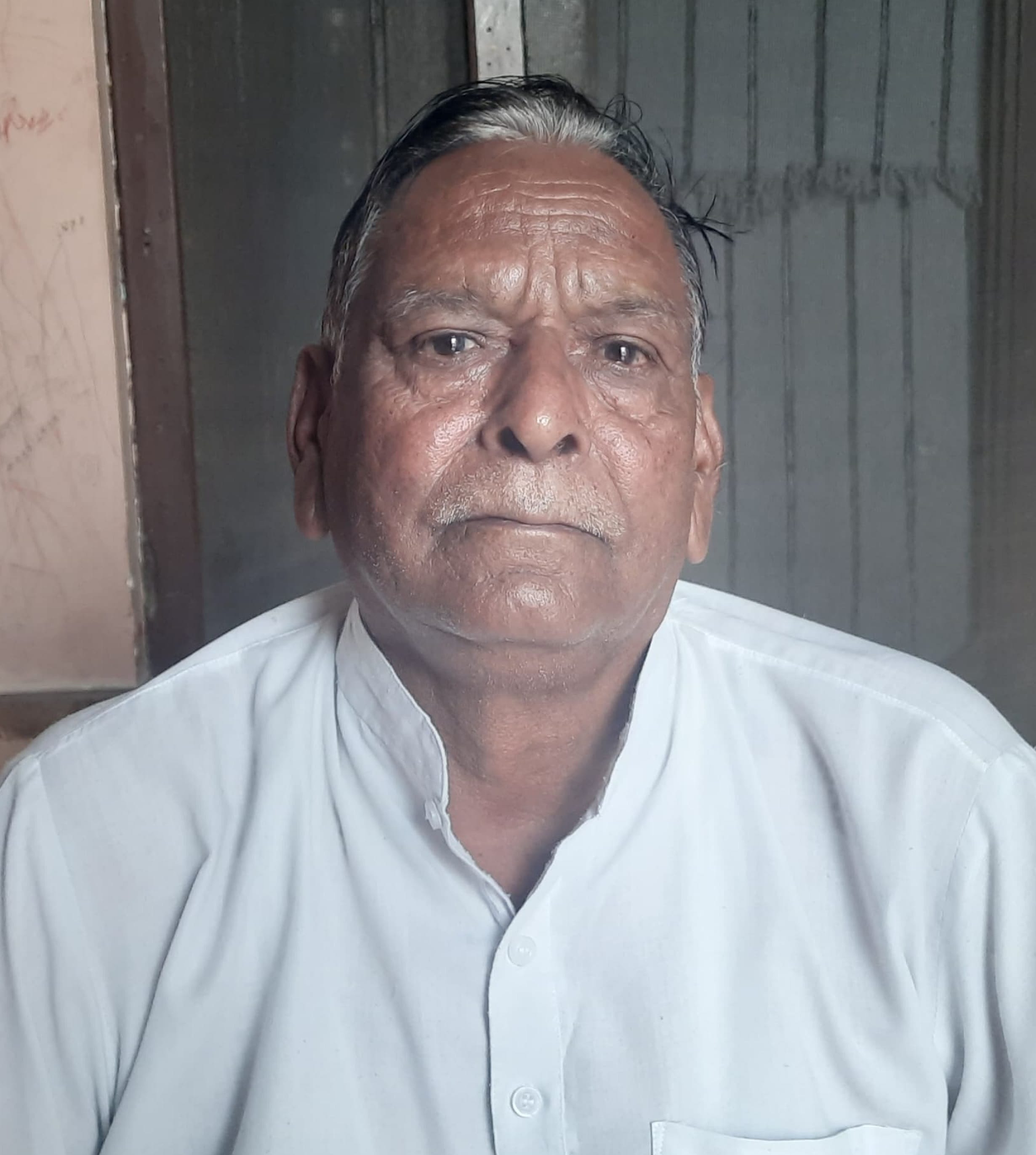 पंजेटो का माजरा में बने कम्युनिटी हॉल में गिरी पानी की टंकी। संवाद पंजेटो का माजरा में बने कम्युनिटी हॉल में गिरी पानी की टंकी। संवाद