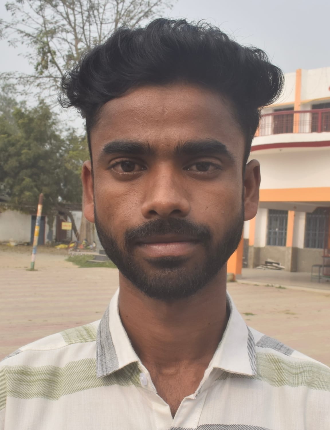 अमर उजाला फाउंडेशन द्वारा आयोजित छात्रवृत्ति परीक्षा देकर बाहर आते बच्चे। संवाद अमर उजाला फाउंडेशन द्वारा आयोजित छात्रवृत्ति परीक्षा देकर बाहर आते बच्चे। संवाद