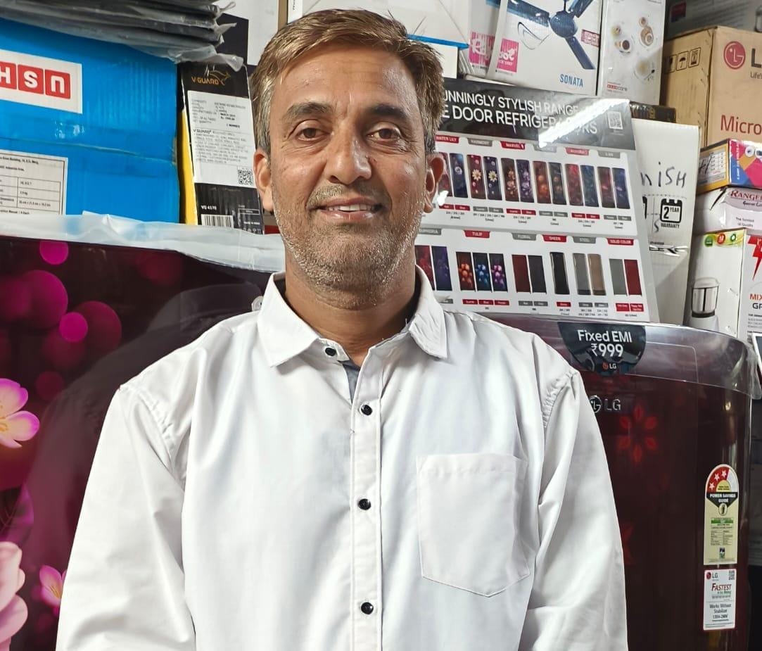 राकेश पंडित उपप्रधान बड़सर राकेश पंडित उपप्रधान बड़सर