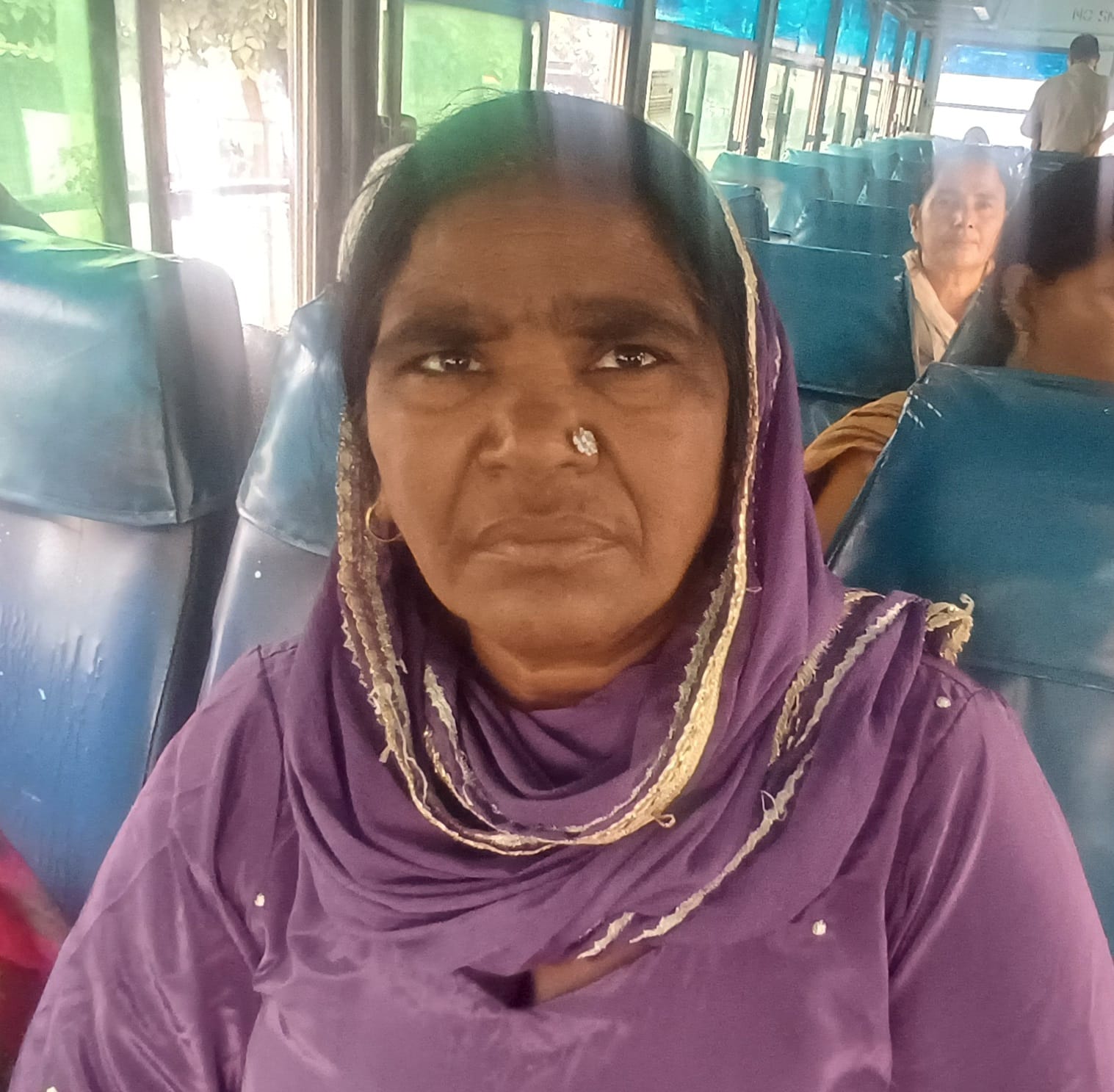 अंबाला छावनी बस अड्डा परिसर में कपाल मोचन मेले में जाने वाले यात्रियों को जानकारी देने के लिए ब अंबाला छावनी बस अड्डा परिसर में कपाल मोचन मेले में जाने वाले यात्रियों को जानकारी देने के लिए ब