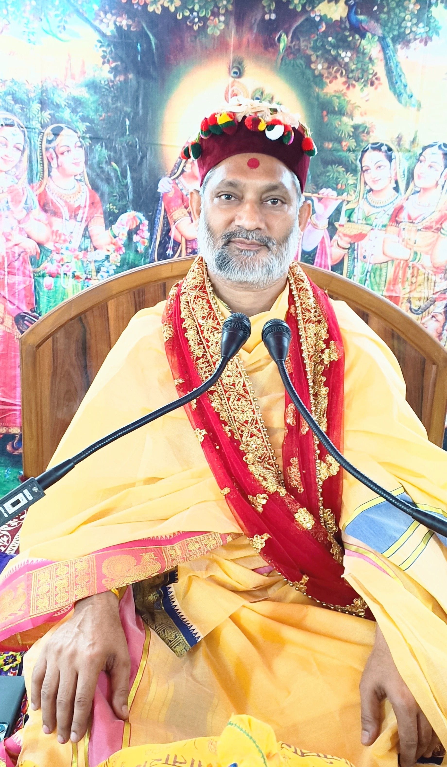 भक्तियोग आश्रम अम्ब की नैहरियां में श्रीमद् भागवत कथा सुनते हुए भक्तजन।स्रोत आयोजक भक्तियोग आश्रम अम्ब की नैहरियां में श्रीमद् भागवत कथा सुनते हुए भक्तजन।स्रोत आयोजक