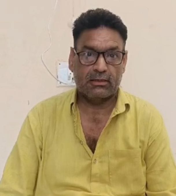 फोटो संख्या=78- गांव जेरपुर में वाहन में रखे गए बाजरे के बैग --स्रोत -सोशल मिडिया फोटो संख्या=78- गांव जेरपुर में वाहन में रखे गए बाजरे के बैग --स्रोत -सोशल मिडिया