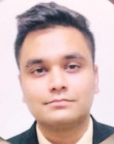मोदीपुरम- प्रियांशु की हत्या की जानकारी मिलने पर परिवार को सांत्वना देने पहुंची कॉलोनी की महिला मोदीपुरम- प्रियांशु की हत्या की जानकारी मिलने पर परिवार को सांत्वना देने पहुंची कॉलोनी की महिला