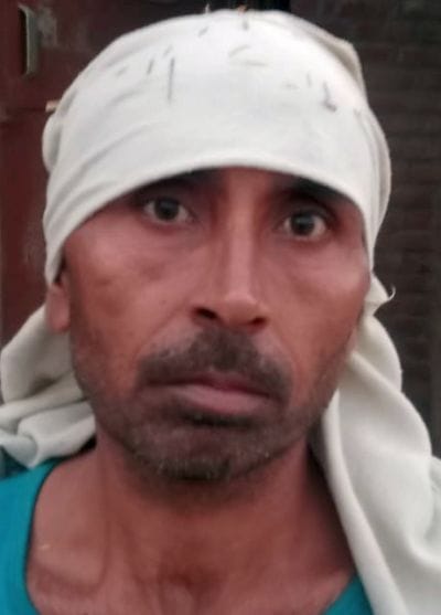 सिद्ध बरौलिया में फैली गंदगी। संवाद सिद्ध बरौलिया में फैली गंदगी। संवाद