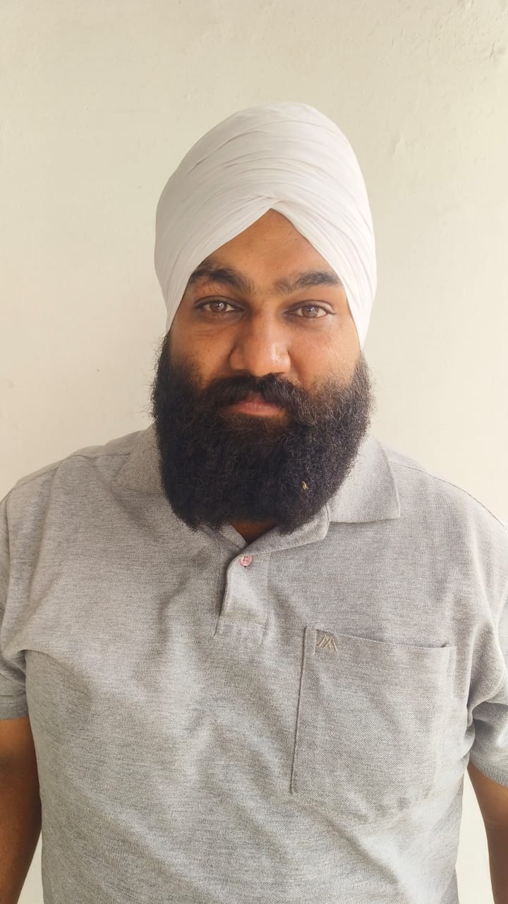 कलीनगर शाहगढ़ मार्ग पर कटा पड़ा पुल का संपर्क मार्ग। संवाद कलीनगर शाहगढ़ मार्ग पर कटा पड़ा पुल का संपर्क मार्ग। संवाद