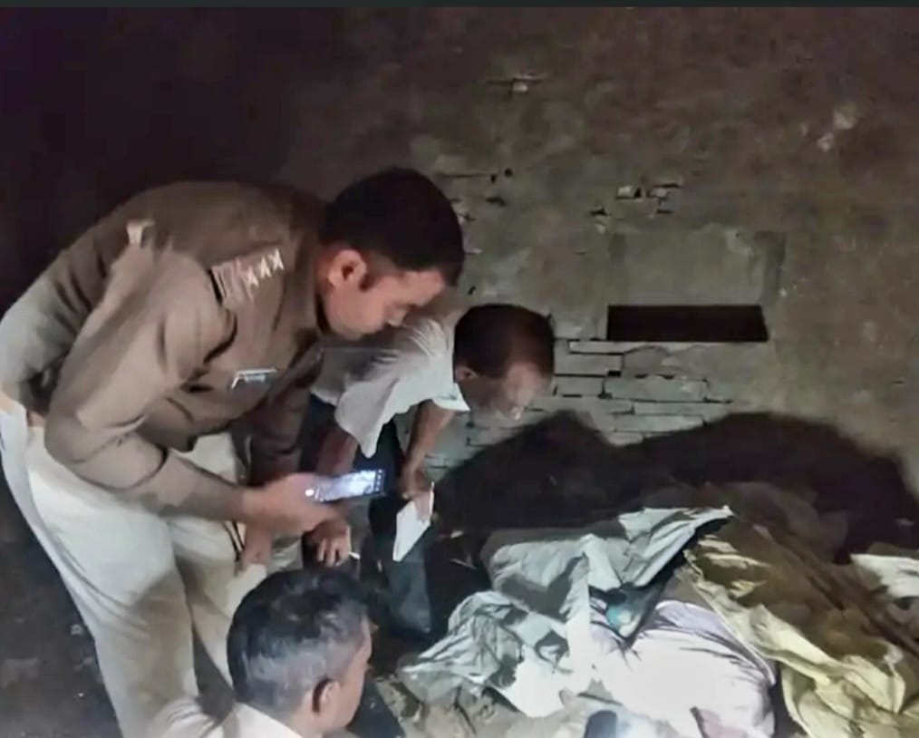 बुजुर्ग की हत्या