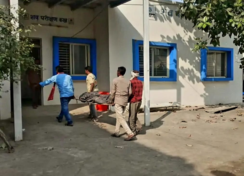 बुजुर्ग की हत्या