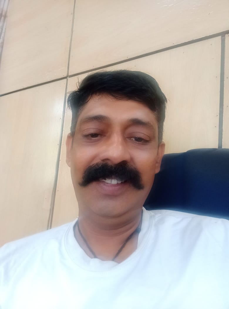 अजमेर ठाकुर कार्यकारी अधिकारी नगर परिषद हमीरपुर। संवाद अजमेर ठाकुर कार्यकारी अधिकारी नगर परिषद हमीरपुर। संवाद