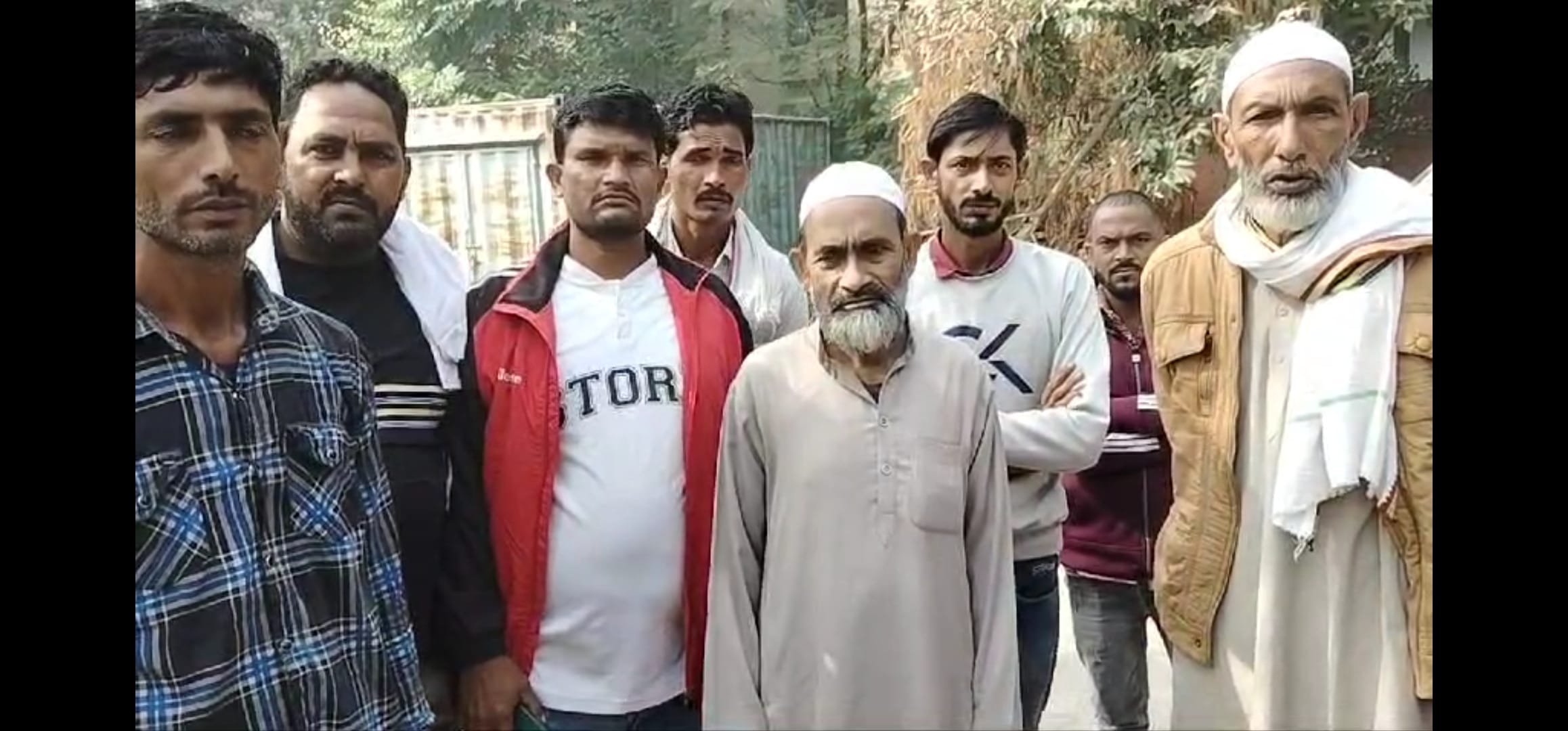 यहां से गिरकर हुई मजदूर की मौत। यहां से गिरकर हुई मजदूर की मौत।