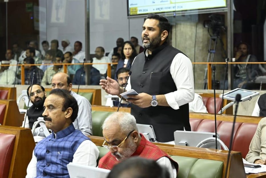 फोटो 47- सोनीपत के बरोदा हलका के कांग्रेस विधायक इंदुराज नरवाल विधानसभा में खेल सुविधाओं का मुद फोटो 47- सोनीपत के बरोदा हलका के कांग्रेस विधायक इंदुराज नरवाल विधानसभा में खेल सुविधाओं का मुद