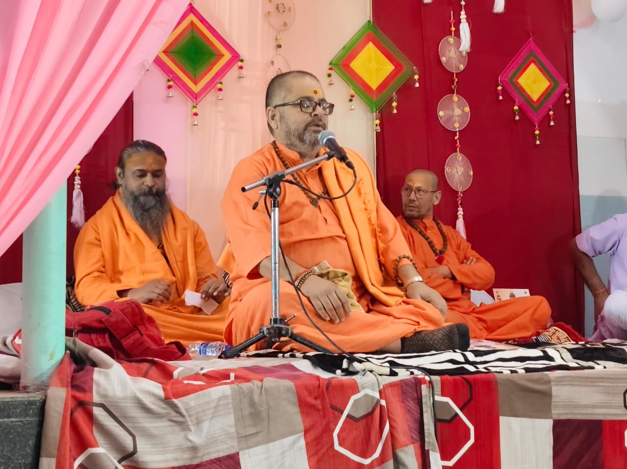 24jjrp17- झज्जर। कार्यक्रम को संबोधित करते सहकारिता मंत्री डॉ. अरविंद शर्मा। स्त्रोत- आयोजक 24jjrp17- झज्जर। कार्यक्रम को संबोधित करते सहकारिता मंत्री डॉ. अरविंद शर्मा। स्त्रोत- आयोजक