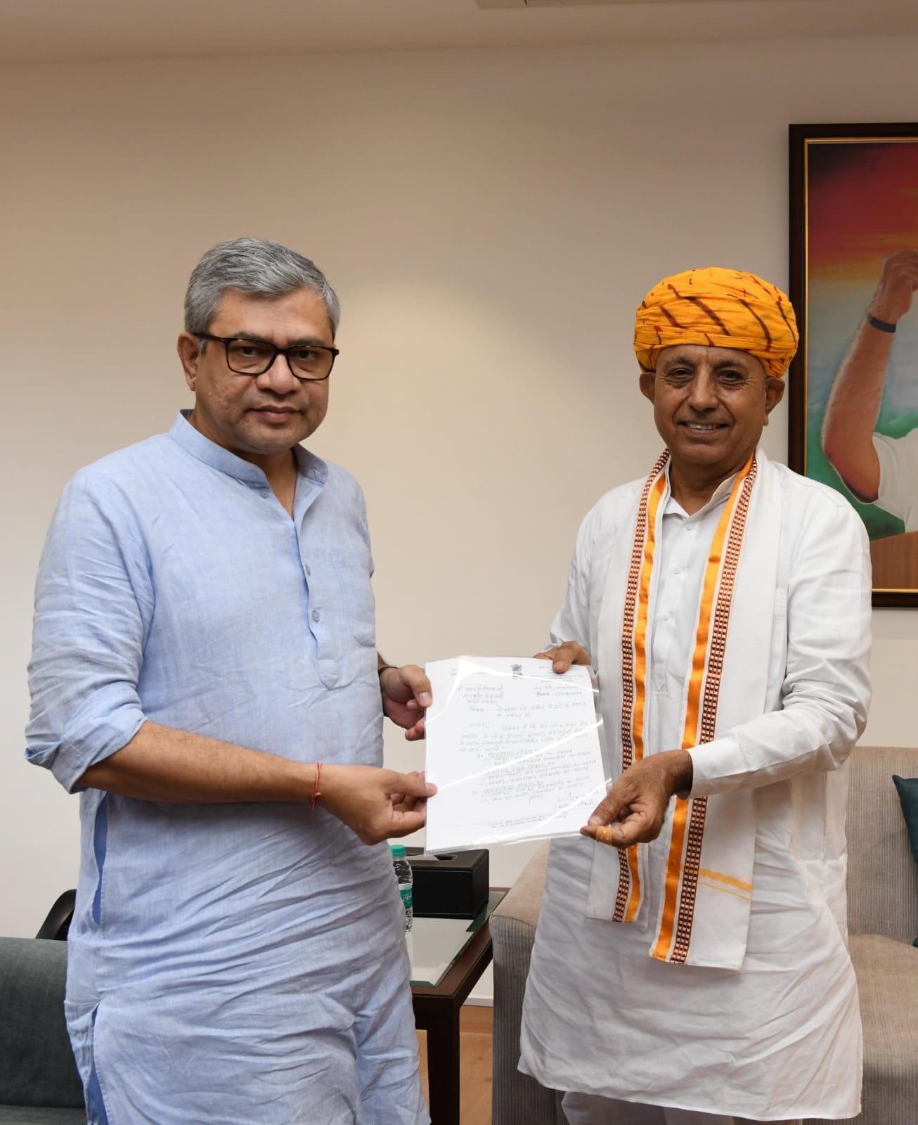 किशनगढ़ स्टेशन पर वंदे भारत एक्सप्रेस का ठहराव स्वीकृत किशनगढ़ स्टेशन पर वंदे भारत एक्सप्रेस का ठहराव स्वीकृत