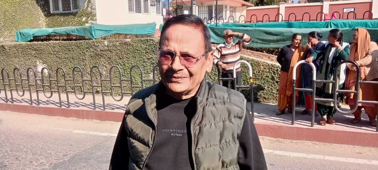 रविंद्र खन्ना रविंद्र खन्ना