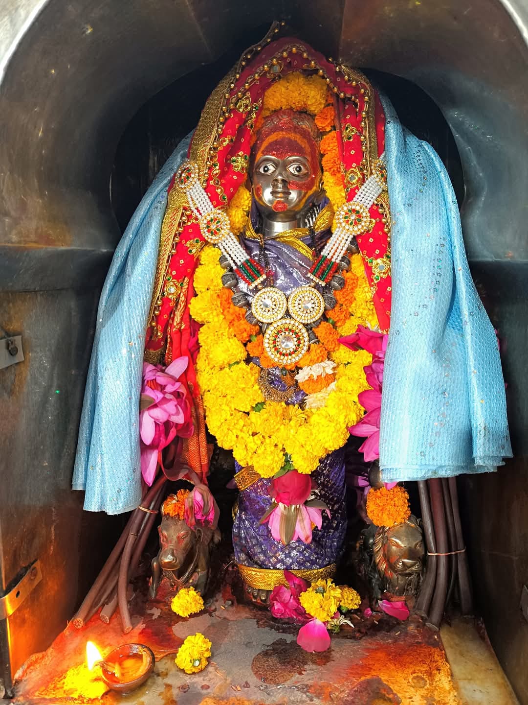 ऐसी हुई बाबा महाकाल की भस्म आरती, भक्तों को दर्शन देने सुबह 4 बजे जागे बाबा महाकाल ऐसी हुई बाबा महाकाल की भस्म आरती, भक्तों को दर्शन देने सुबह 4 बजे जागे बाबा महाकाल