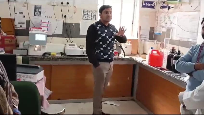 निरीक्षण करते एसडीएम