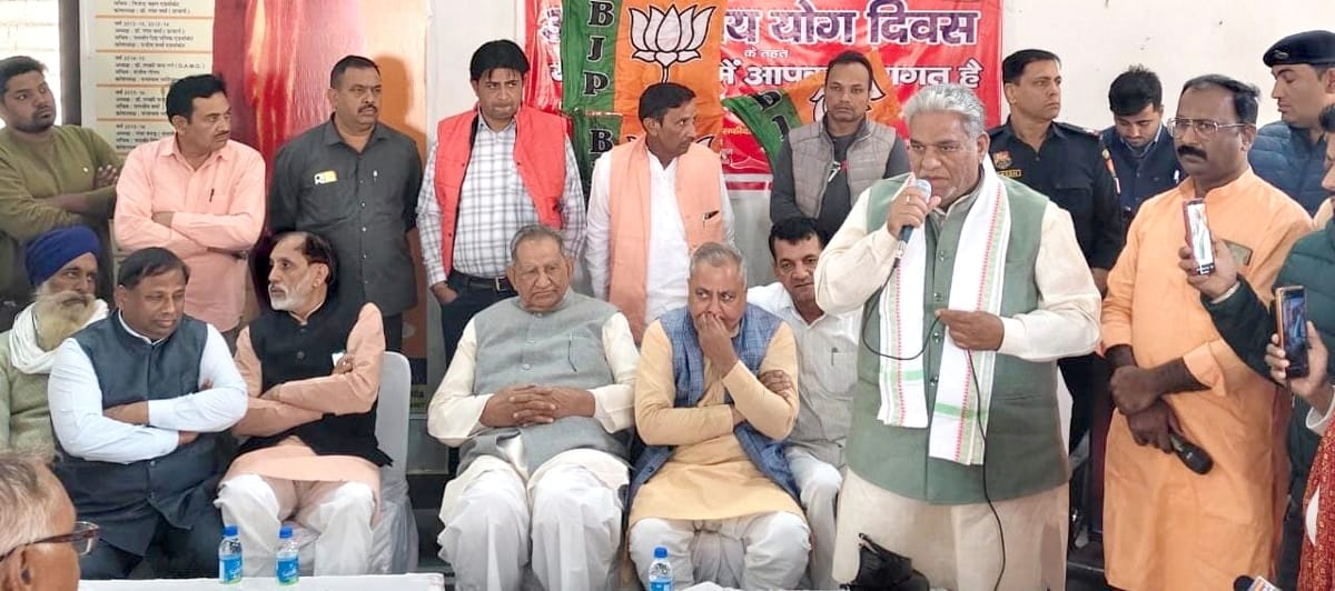 05जेएनडी21: कार्यक्रम को संबोधित करते हुए कैबिनेट मंत्री कृष्ण लाल पंवार। संवाद