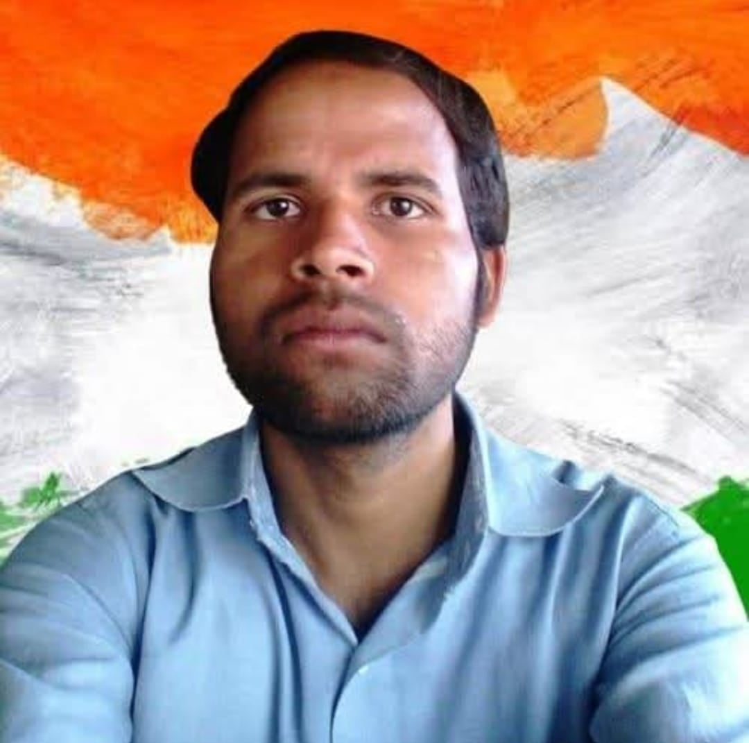 बाबूपुर गांव में इसी मकान को लेकर था विवाद संवाद।