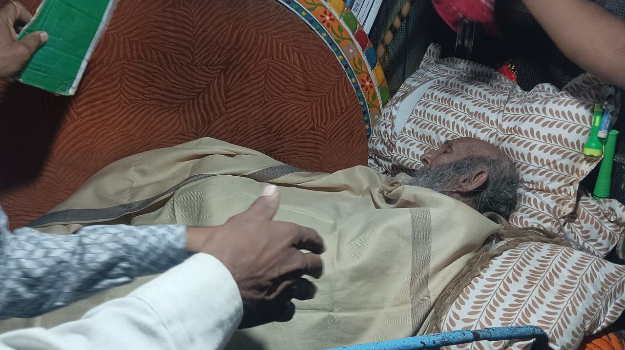 सियाराम बाबा के स्वास्थ्य में लगातार हो रहा सुधार