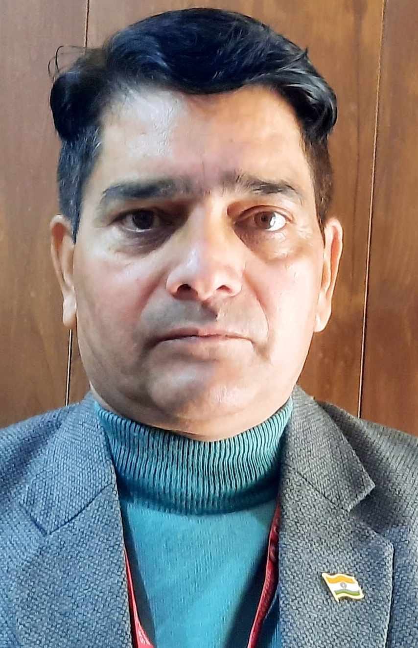 भूना के राजकीय मॉडल संस्कृति वरिष्ठ माध्यमिक विद्यालय में पुलिस की पाठशाला कार्यक्रम में उपस्थ भूना के राजकीय मॉडल संस्कृति वरिष्ठ माध्यमिक विद्यालय में पुलिस की पाठशाला कार्यक्रम में उपस्थ