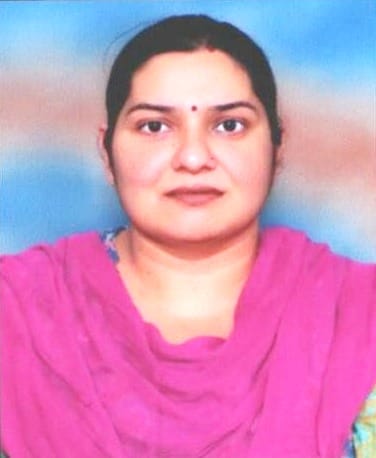 कुरुक्षेत्र। प्रतिभागियों को संबोधि करती हुई समिति अध्यक्ष डॉ. सुनीता सिरोहा। संवाद