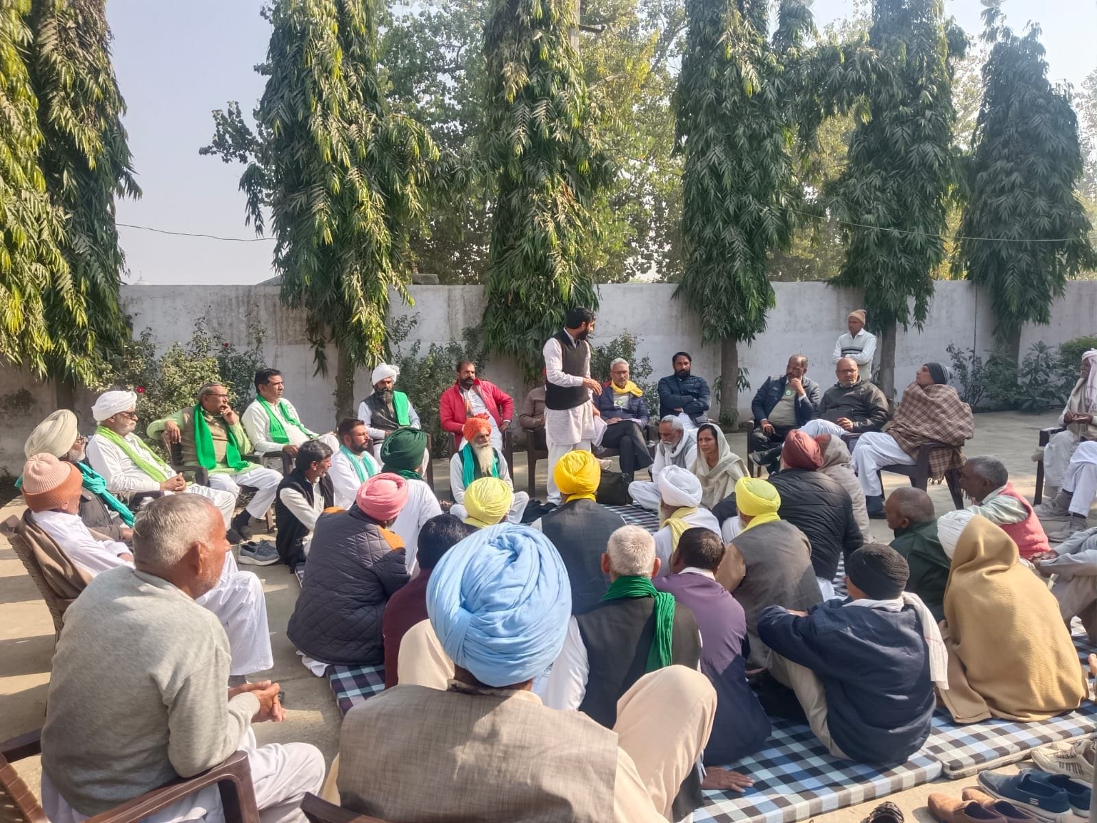16जेएनडी30: नरवाना किसान भवन में हुई संयुक्त किसान मोर्चा हरियाणा की बैठक। संवाद 16जेएनडी30: नरवाना किसान भवन में हुई संयुक्त किसान मोर्चा हरियाणा की बैठक। संवाद