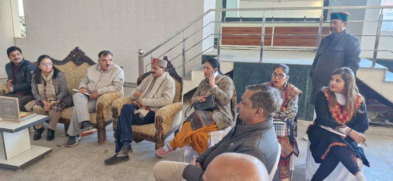 सराहां में नाहन-कुमारहट्टी एनएच 907ए के विस्तारीकरण मामले में आप?त्तियां व सुझाव को लेकर आयोजित