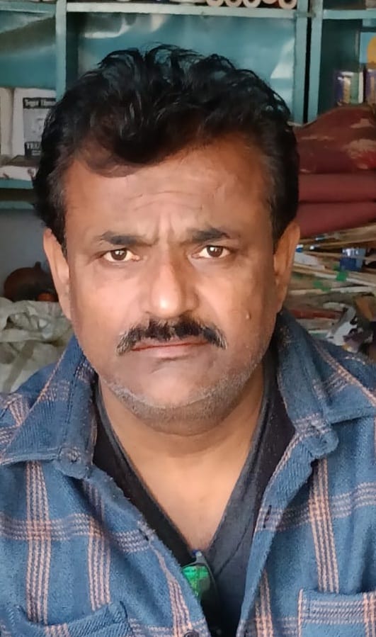 पीलीभीत के कोतवाली मार्ग पर टूटी पानी की पाइप लाइन को सही करने का शुरू हुआ कार्य।संवाद पीलीभीत के कोतवाली मार्ग पर टूटी पानी की पाइप लाइन को सही करने का शुरू हुआ कार्य।संवाद