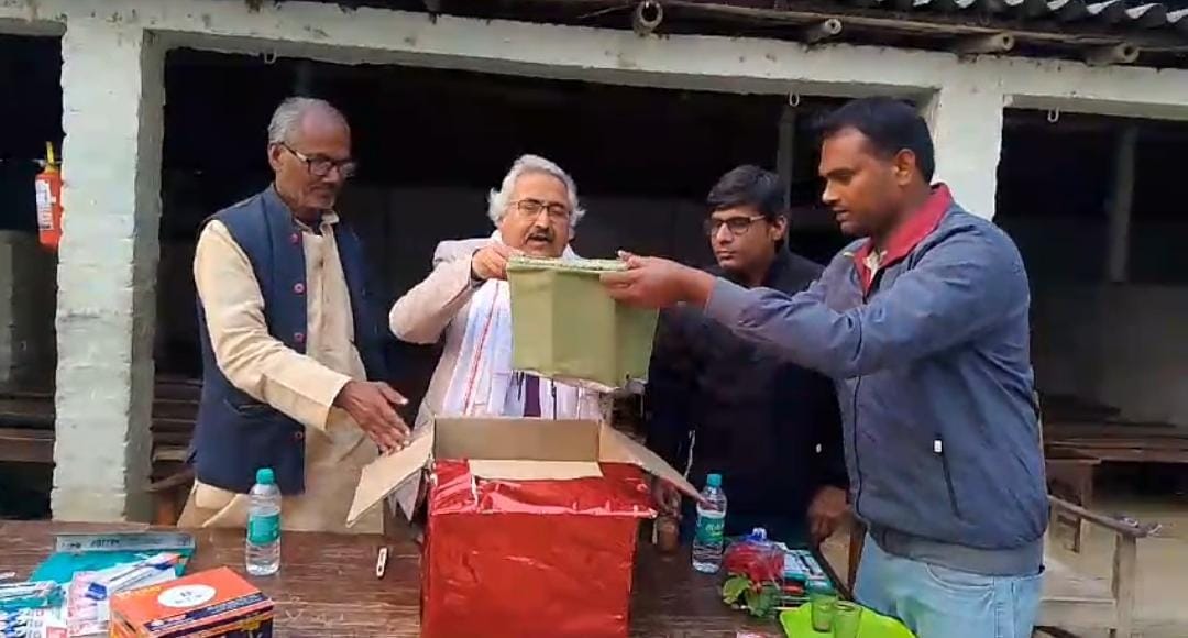 इको फ्रेंडली डस्टबिन इको फ्रेंडली डस्टबिन