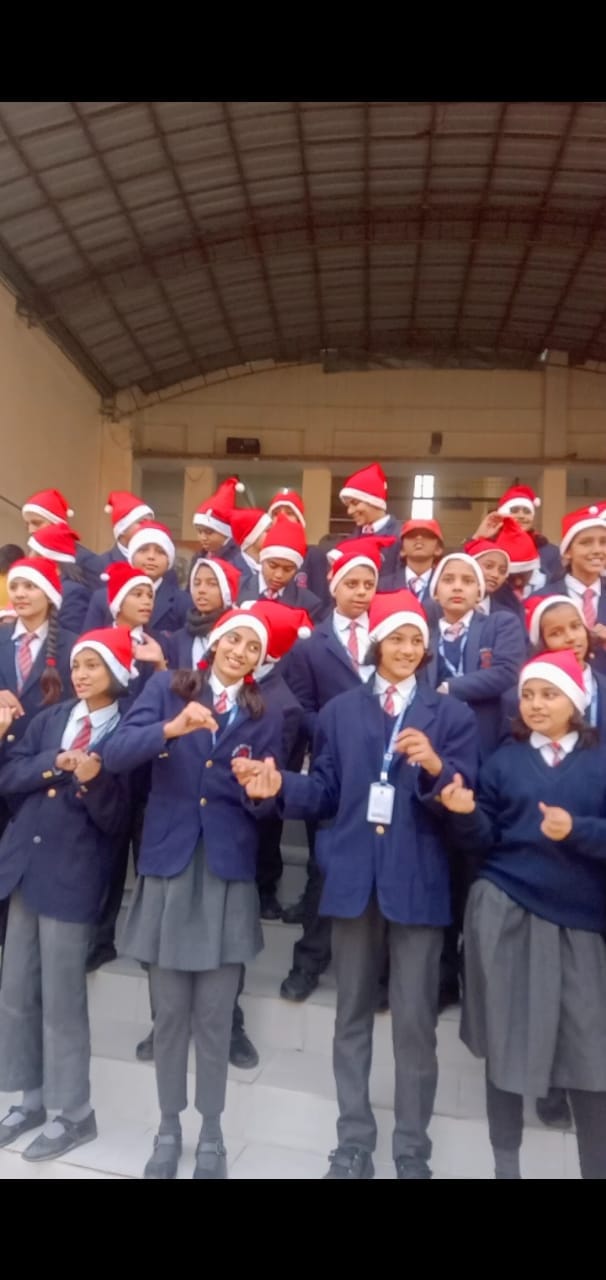 मेरठ--------सेंट जॉन्स स्कूल में हुआ क्रिसमस कार्यक्रम मेरठ--------सेंट जॉन्स स्कूल में हुआ क्रिसमस कार्यक्रम