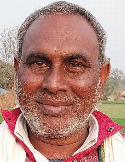 सुरेश,किसान