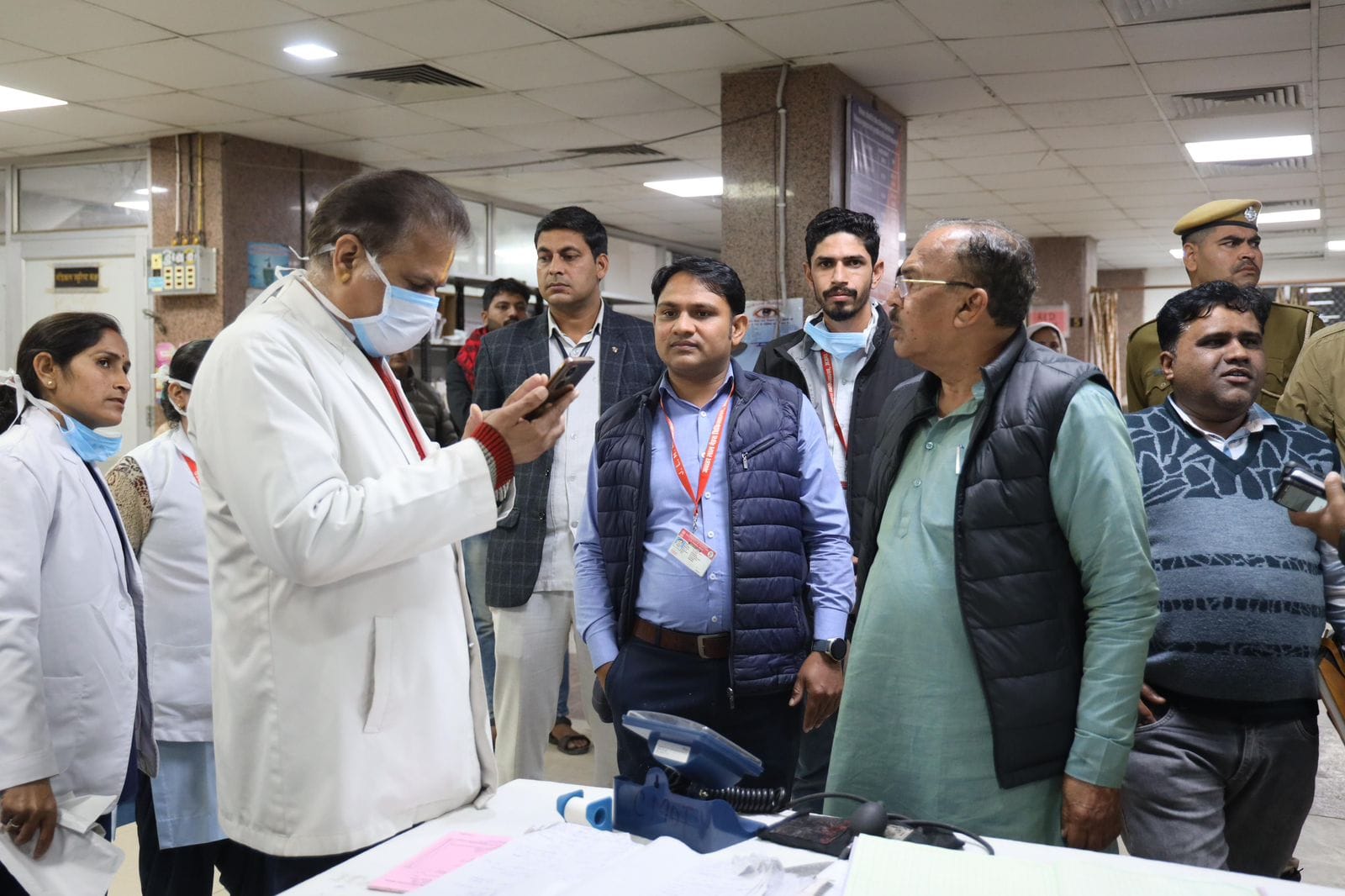 राजस्थान विधानसभा अध्यक्ष वासुदेव देवनानी ने किया जेएलएन अस्पताल का निरीक्षण