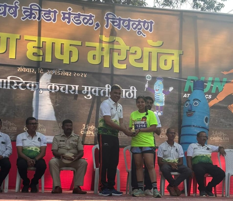 -फोटो 54 : चंडीगढ़ नाइट रन में भाग लेते बीआरजी के धावक। स्रोत ग्रुप -फोटो 54 : चंडीगढ़ नाइट रन में भाग लेते बीआरजी के धावक। स्रोत ग्रुप