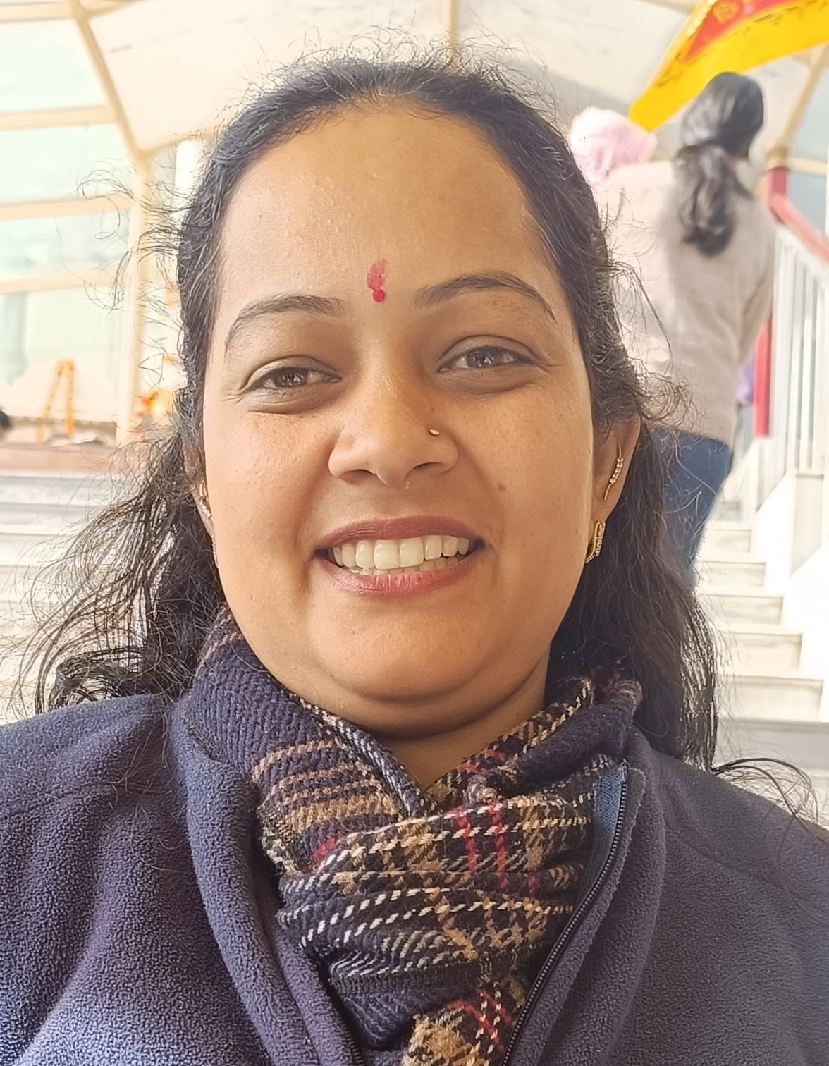 नये साल पर दंडवत्त करते हुए बाबा बालक नाथ मंदिर पहुंचे श्रद्धालु। स्रोत : संवाद नये साल पर दंडवत्त करते हुए बाबा बालक नाथ मंदिर पहुंचे श्रद्धालु। स्रोत : संवाद