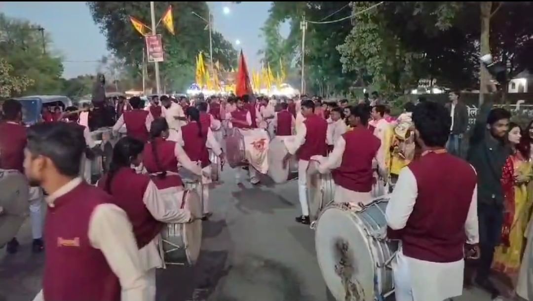 राजस्थान से निकली ढांढण वाली दादाजी की शोभा यात्रा पहुंची कटनी। बाइट पप्पू बजाज, समाजसेवी आयोजक