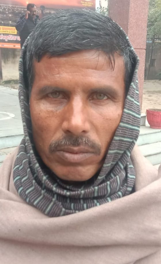 पूरनपुर तहसील में आधार कार्ड संशोधन शुरू न होने के विरोध में हंगामा करती महिलाएं।संवाद पूरनपुर तहसील में आधार कार्ड संशोधन शुरू न होने के विरोध में हंगामा करती महिलाएं।संवाद