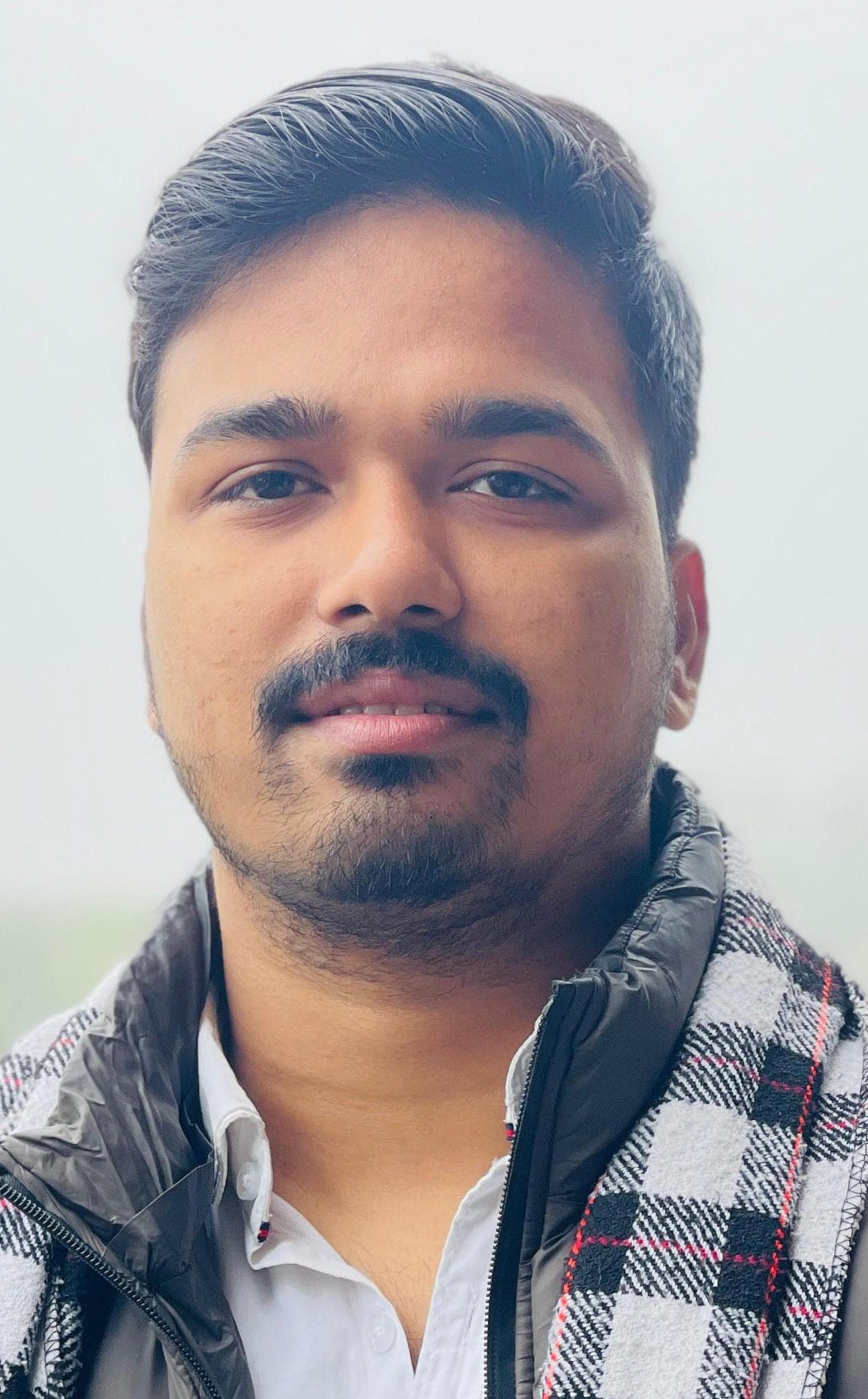 आकाश सक्सेना