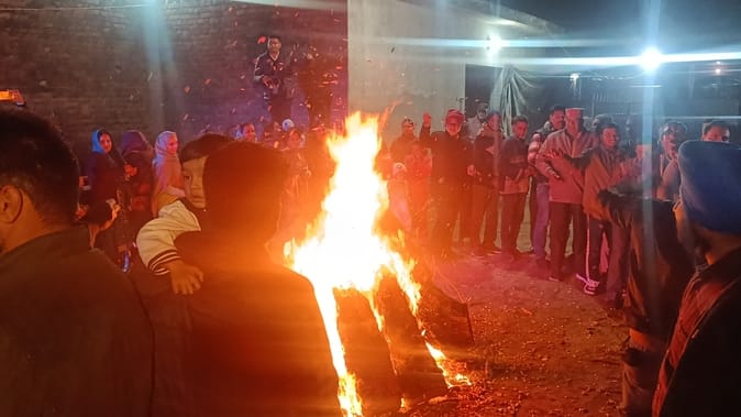 रामगढ़। फोटो । रामगढ़ क्षेत्र के सीमावर्ती गांव बरोटा कैंप में पूर्व सरपंच प्रेम पाल चौधरी ने ल