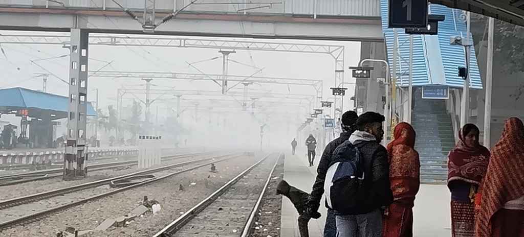 कुरुक्षेत्र। कुरुक्षेत्र विश्वविद्यालय के स्वास्थ्य सेंटर के मेडिकल ऑफिसर डॉ. आशीष अनेजा। विज्ञ