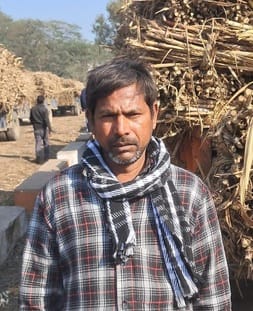 प्रदर्शन करते गन्ना किसान।संवाद