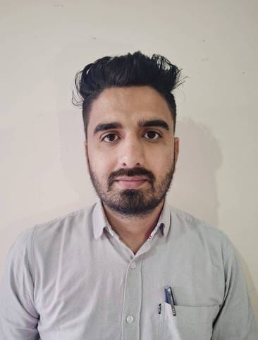 गांव भिरड़ाना के स्कूल में मिशन एजुकेशन के तहत युवाओं को प्रतियोगी परीक्षाओं की तैयारी करवाते गांव भिरड़ाना के स्कूल में मिशन एजुकेशन के तहत युवाओं को प्रतियोगी परीक्षाओं की तैयारी करवाते