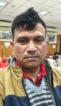 24सीटीके29 : स्क्रीन पर ड्रा के बाद अपना नाम देखती महिलाएं व युवक। अमर उजाला 24सीटीके29 : स्क्रीन पर ड्रा के बाद अपना नाम देखती महिलाएं व युवक। अमर उजाला